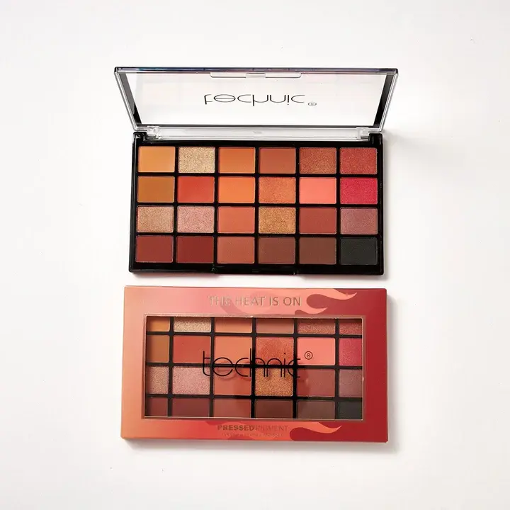 Heat in On - 24 shade.webp